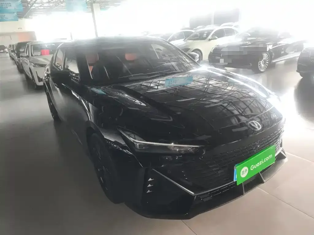 Changan UNI-V 2023 из CN, фото 4