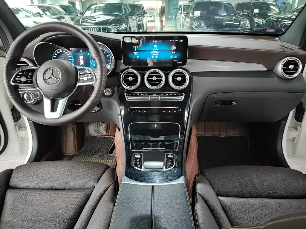 Mercedes-Benz GLC 2021 из CN, фото 8