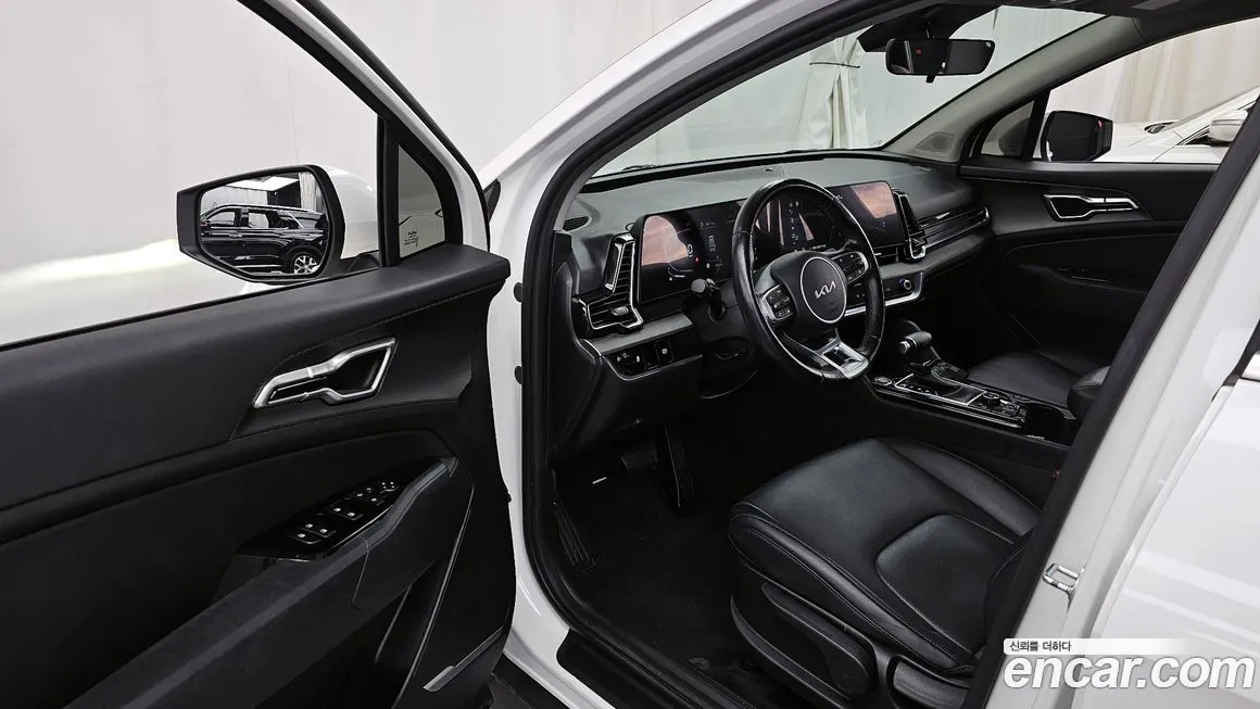 Kia Sportage — фото 10