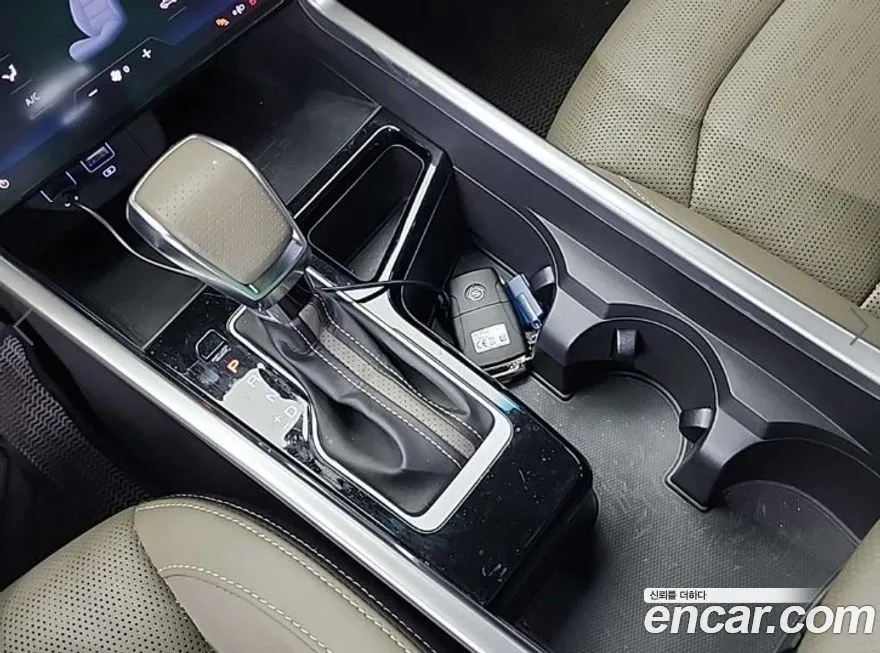 KG Mobility (Ssangyong) Torres 2023 из KR, фото 8