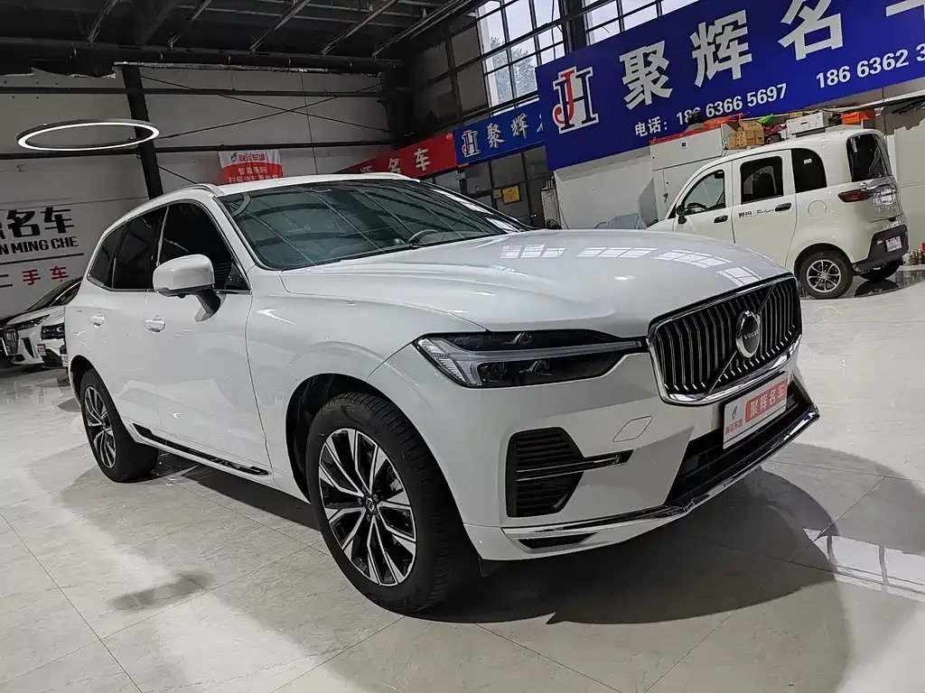 Volvo XC60 2022 из CN, фото 3
