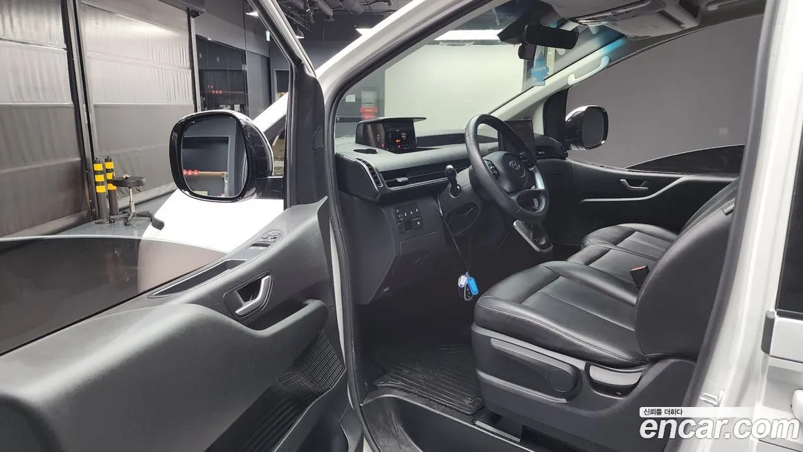 Hyundai Staria 2023 из KR, фото 10