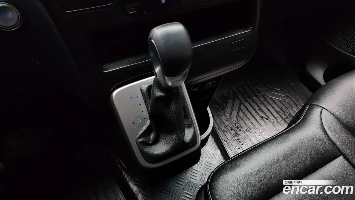 Hyundai Staria 2023 из KR, фото 9