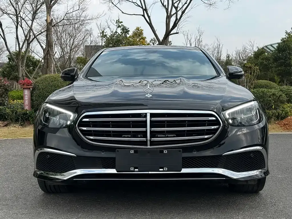 Mercedes-Benz E-Class 2022 из CN, фото 2