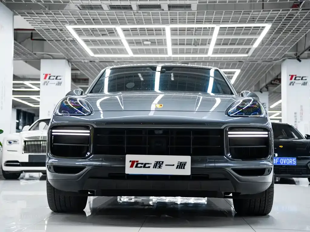 Porsche Cayenne 2023 из CN, фото 3
