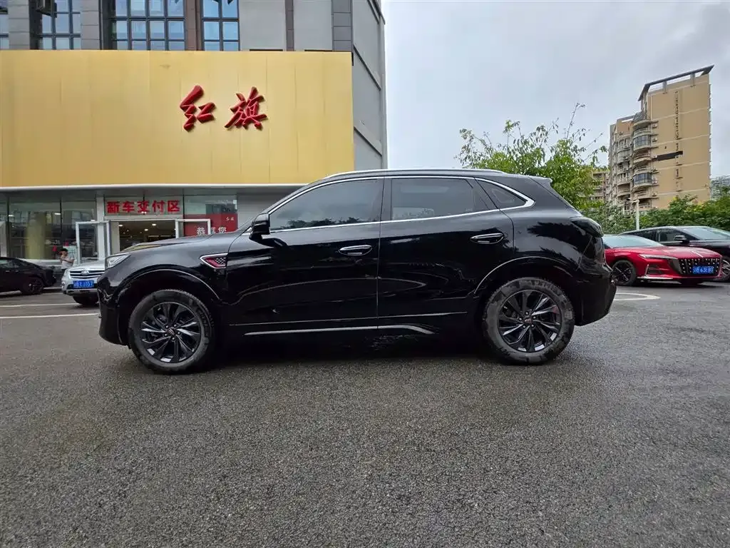 Hongqi HS5 2023 из CN, фото 3