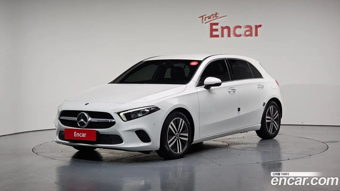 Mercedes-Benz A-Class — фото 1