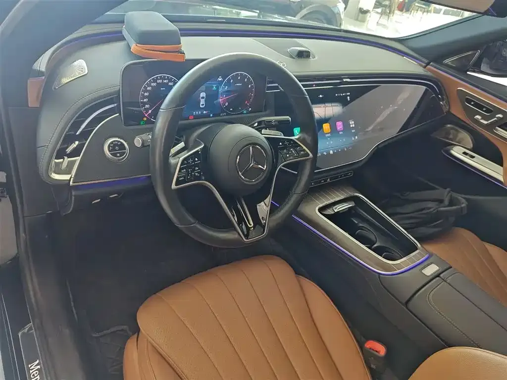 Mercedes-Benz E-Class 2024 из CN, фото 10