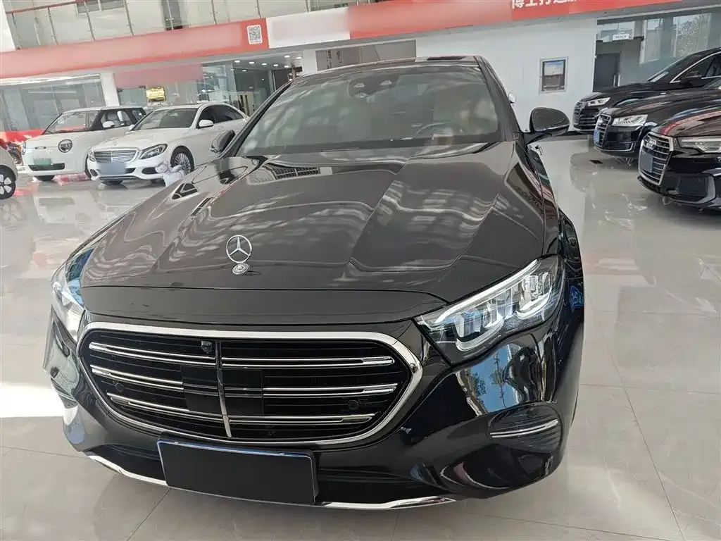 Mercedes-Benz E-Class 2024 из CN, фото 3