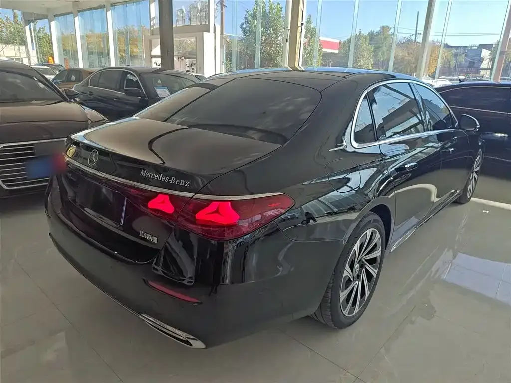 Mercedes-Benz E-Class 2024 из CN, фото 7