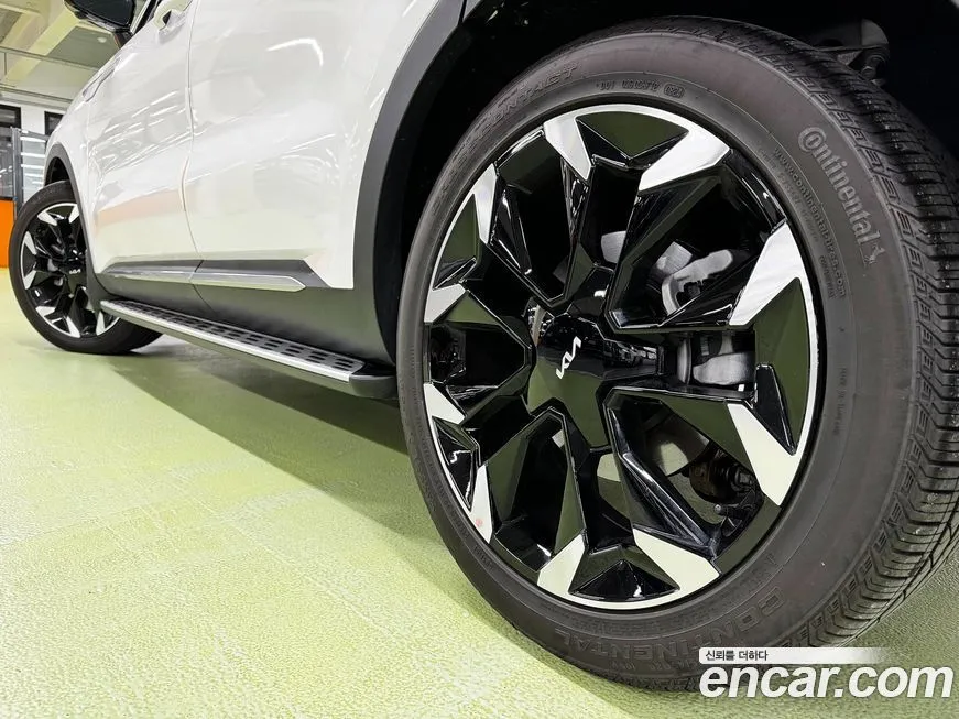 Kia Sorento — фото 6