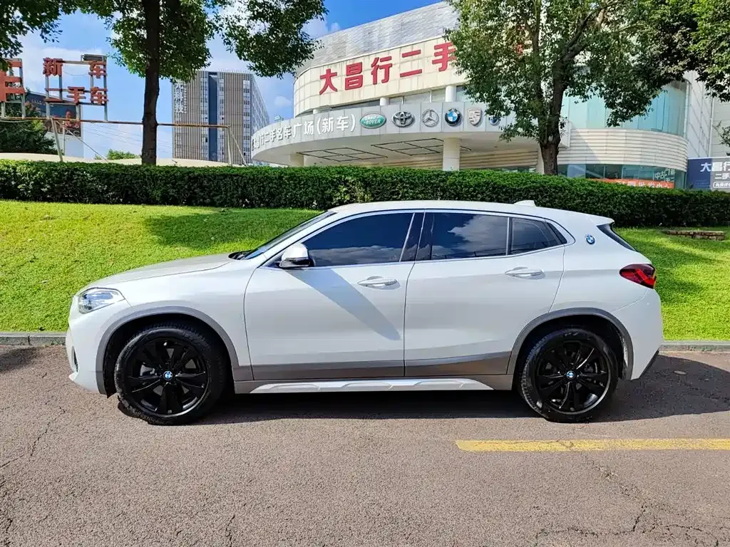BMW X2 2022 из CN, фото 3