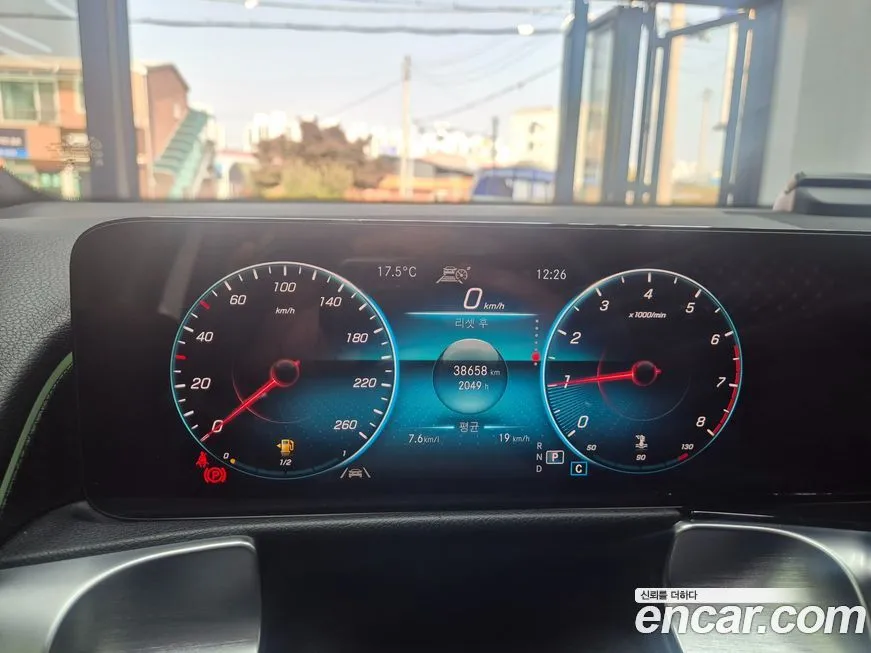 Mercedes-Benz GLB-Class 2021 из KR, фото 8