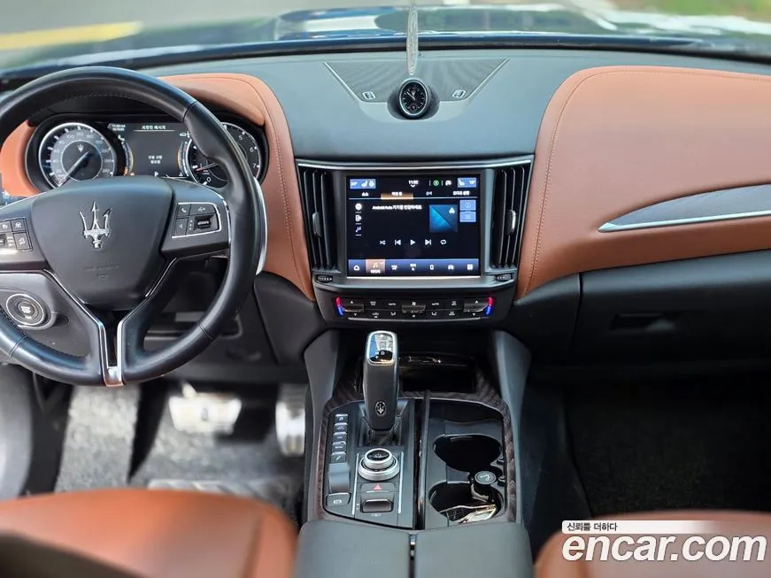 Maserati Levante 2022 из KR, фото 7