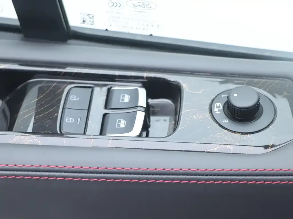 Ford Tourneo 2025 из CN, фото 5