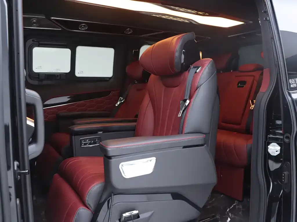Ford Tourneo 2025 из CN, фото 8