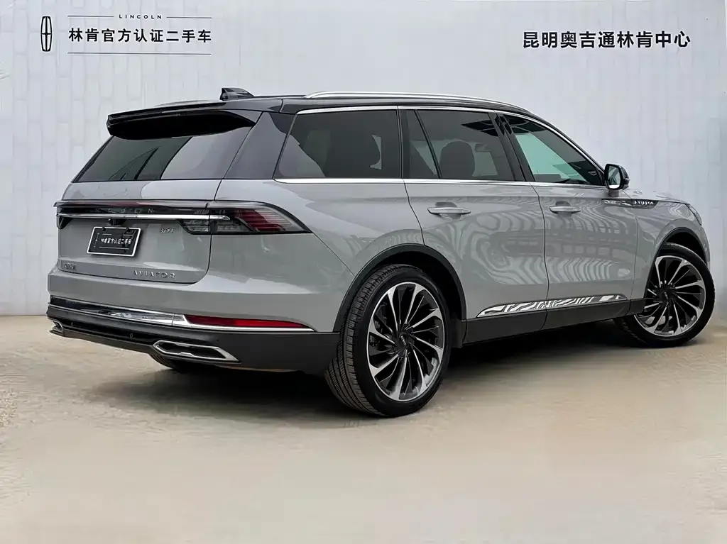 Lincoln Aviator 2024 из CN, фото 4