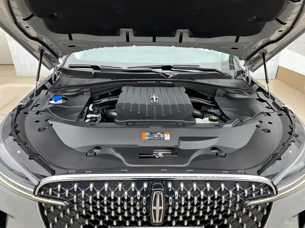 Lincoln Aviator 2024 из CN, фото 8