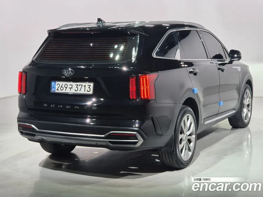 Kia Sorento — фото 6