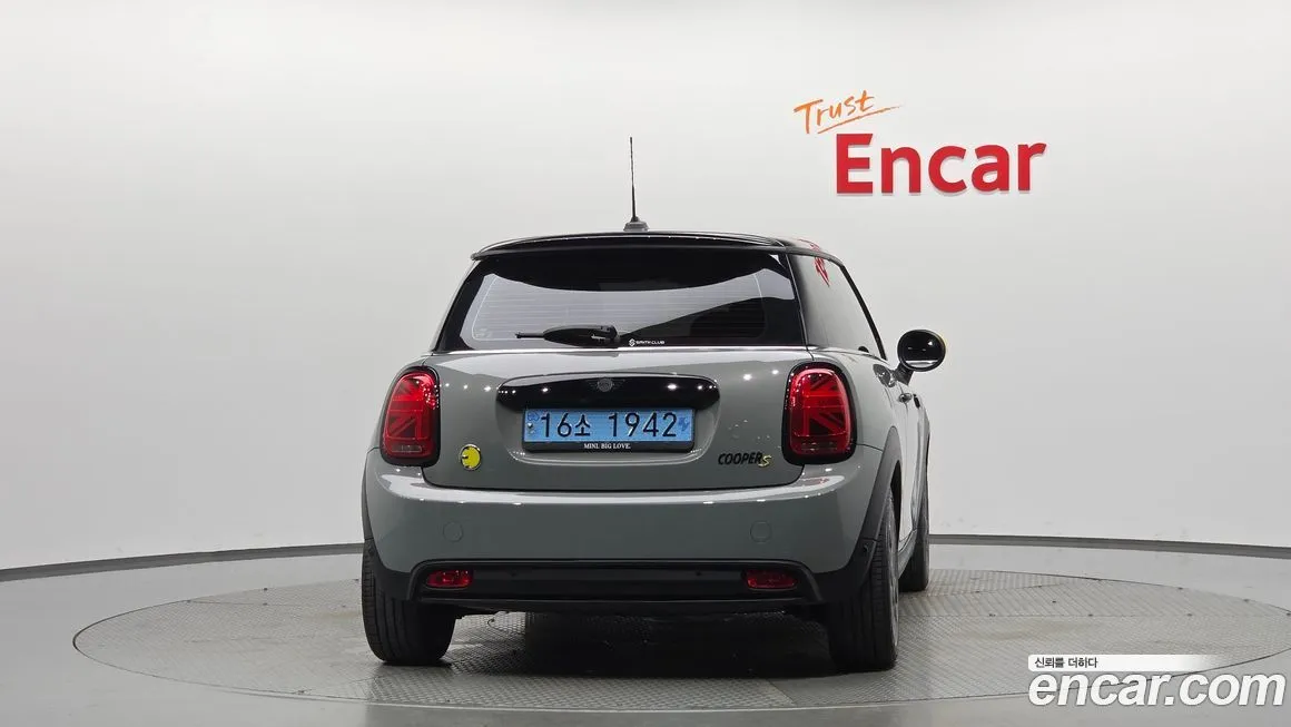 Mini Cooper 2023 из KR, фото 4