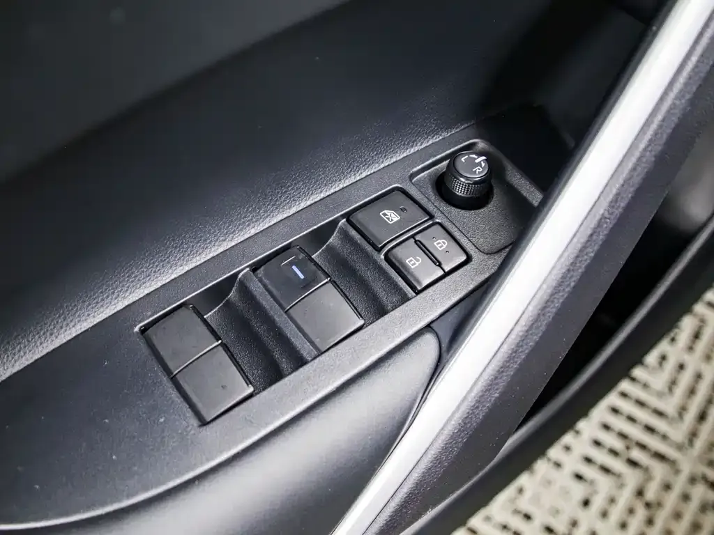 [object Object] Corolla Cross 2022 из CN, фото 6