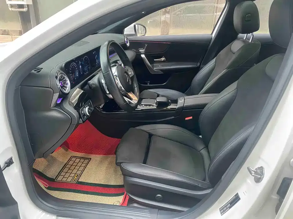 Mercedes-Benz A-Class 2021 из CN, фото 7