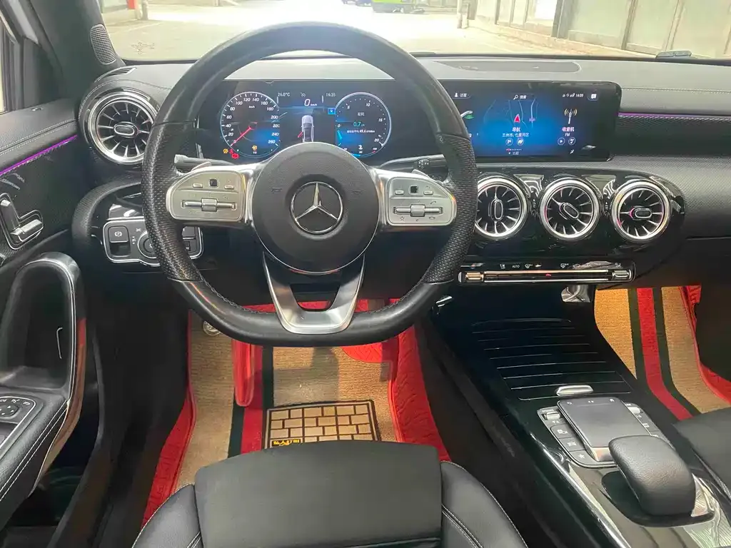 Mercedes-Benz A-Class 2021 из CN, фото 9