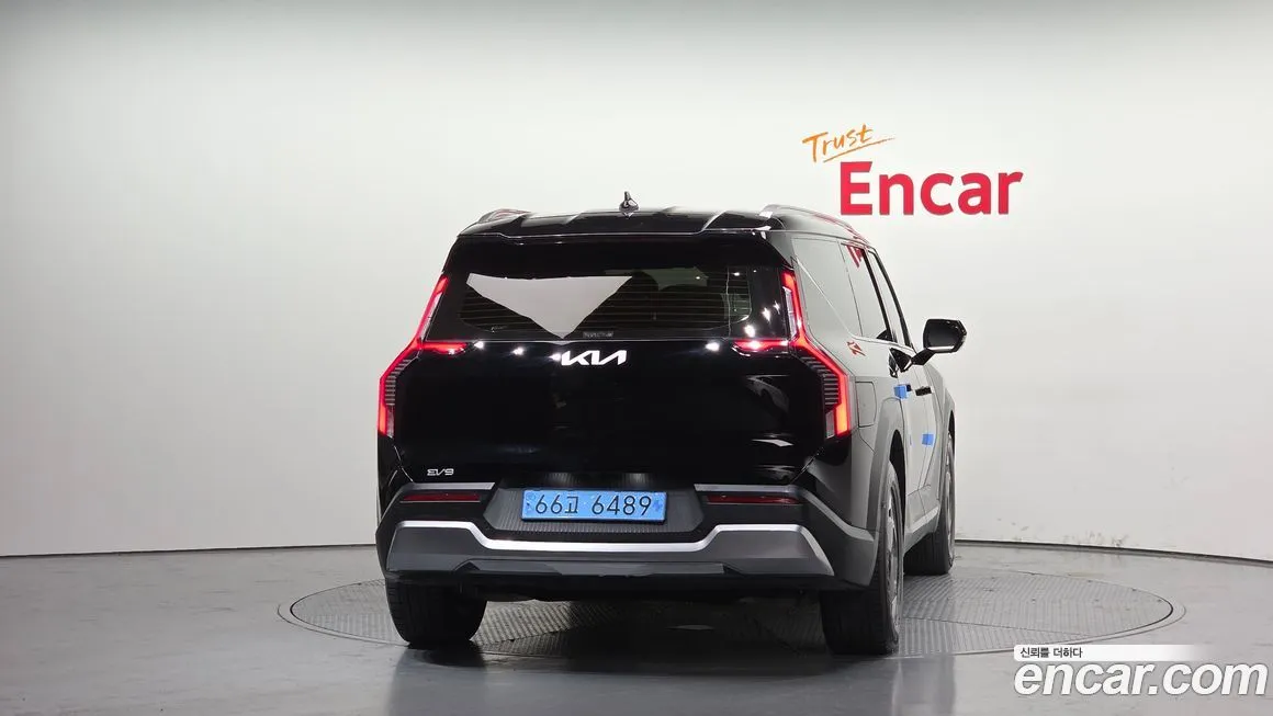 Kia EV9 2024 из KR, фото 4