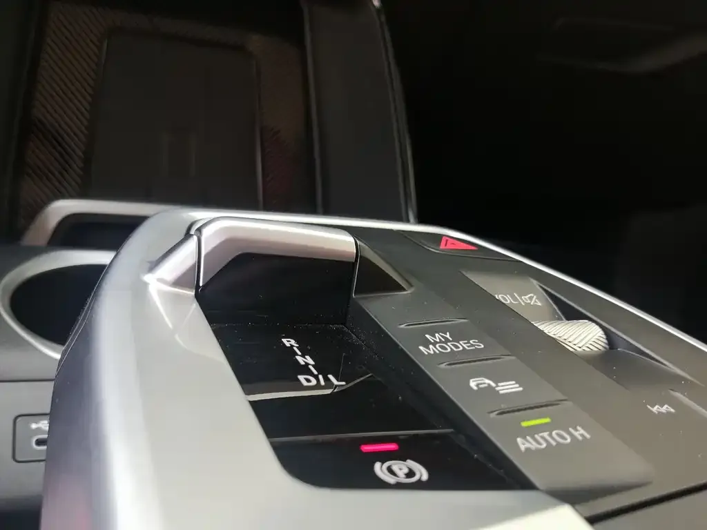 BMW X1 2024 из CN, фото 8