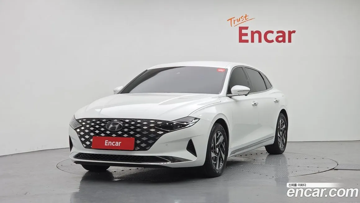 Hyundai Grandeur 2022 из KR, фото 3