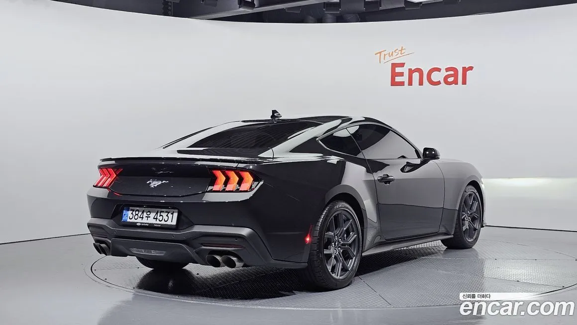 Ford Mustang 2024 из KR, фото 2