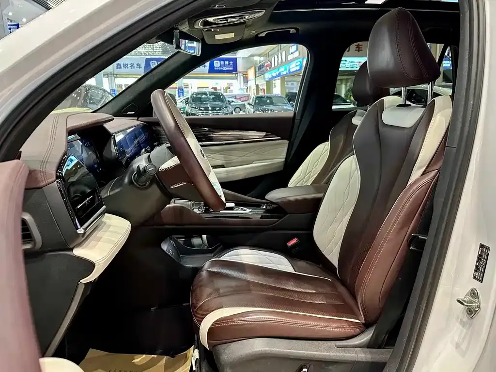 Geely Xingyue L 2022 из CN, фото 5