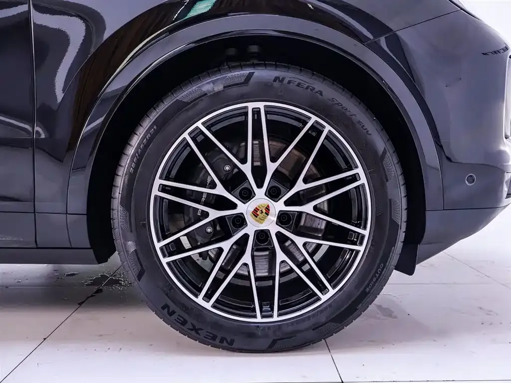 Porsche Cayenne 2024 из CN, фото 6