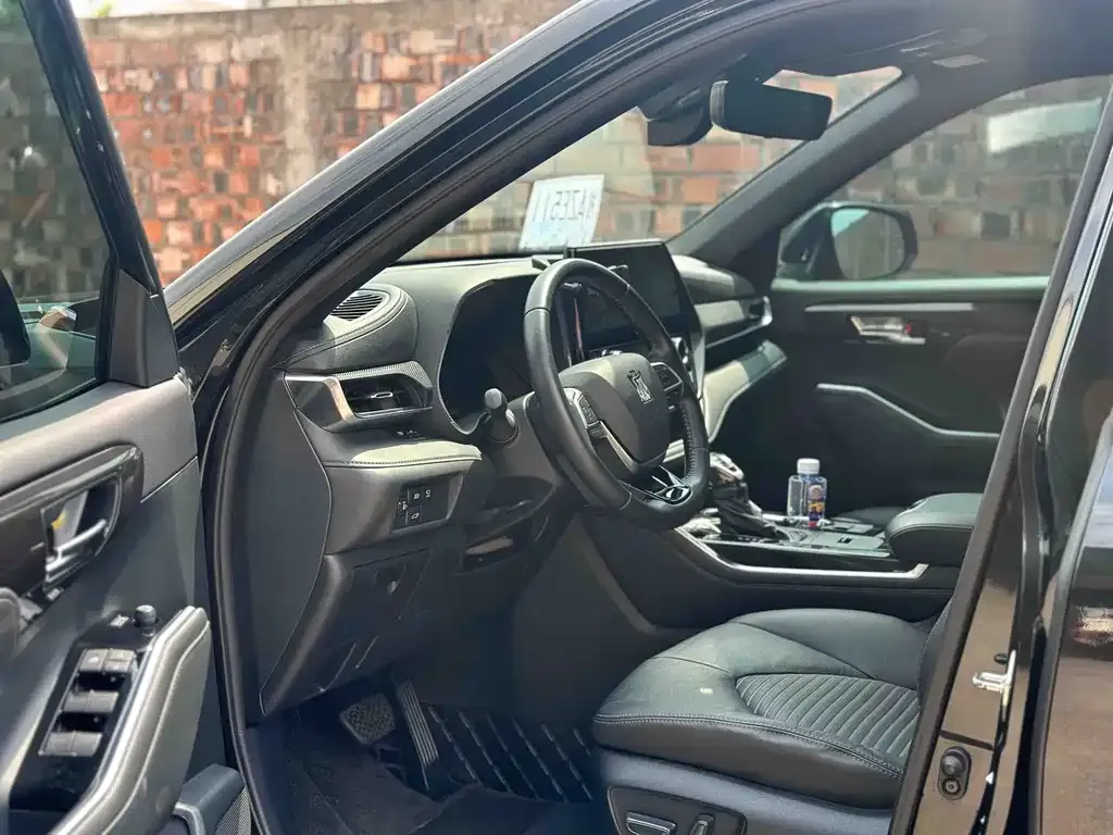 Toyota Crown Kluger 2021 из CN, фото 5