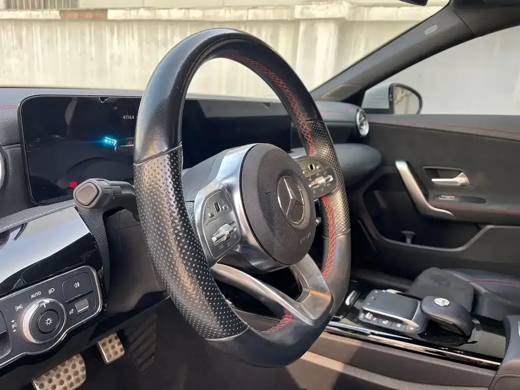 Mercedes-Benz CLA (Import) — фото 10