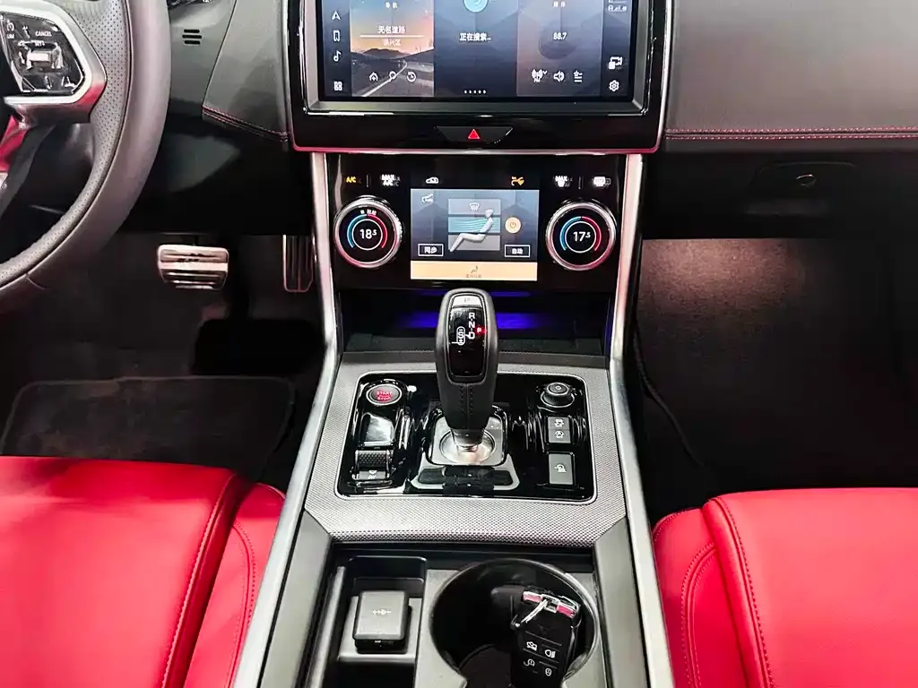 Jaguar XEL 2025 из CN, фото 10