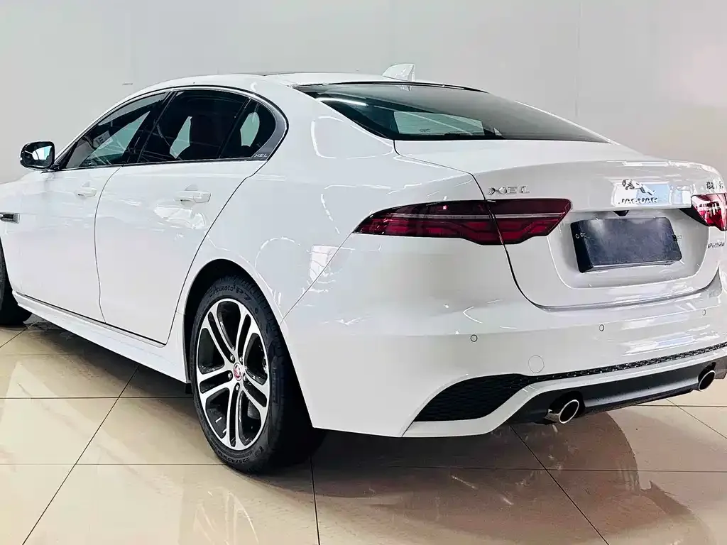 Jaguar XEL 2025 из CN, фото 8