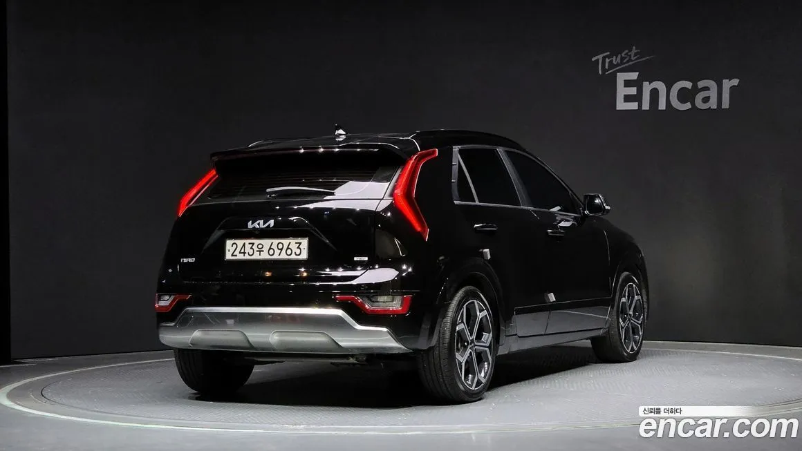 Kia Niro 2022 из KR, фото 2