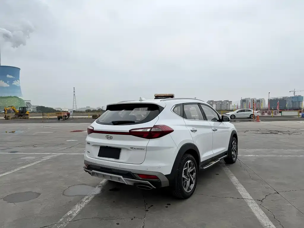 Hyundai Tucson 2021 из CN, фото 4