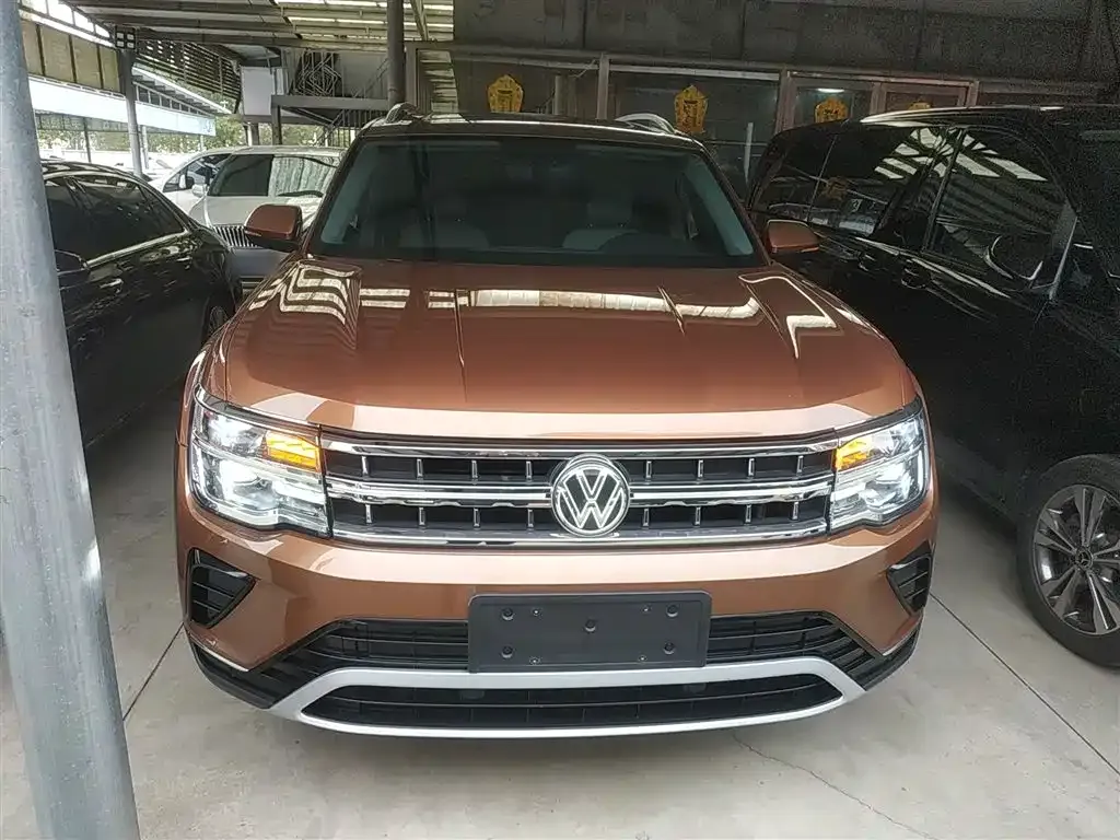 Volkswagen Teramont 2021 из CN, фото 3