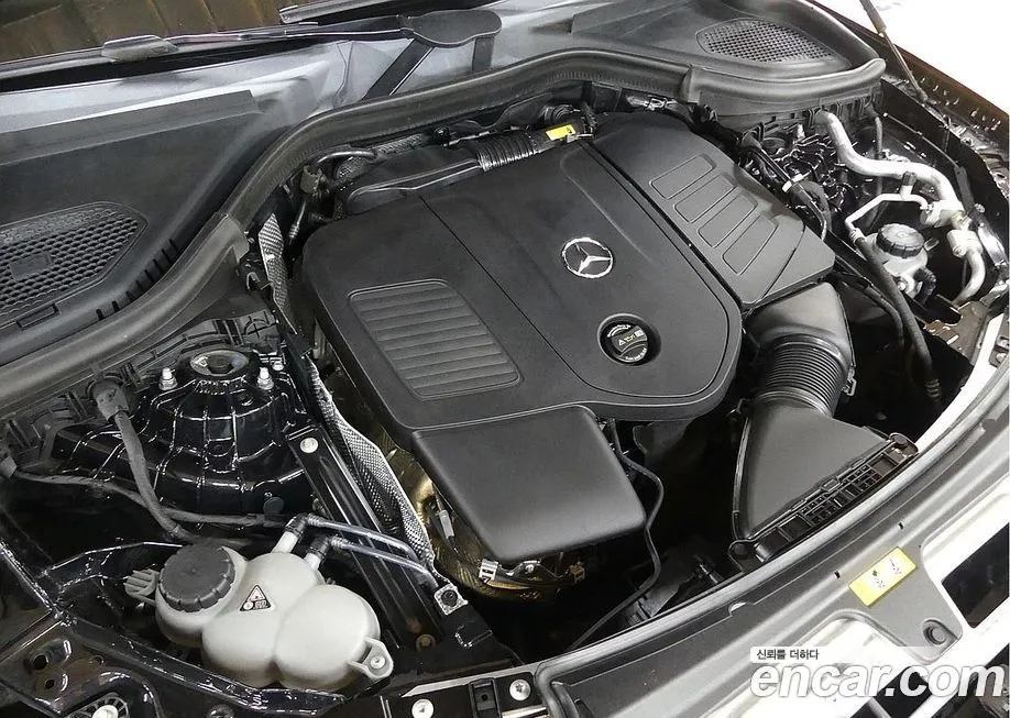 Mercedes-Benz GLC-Class 2023 из KR, фото 6