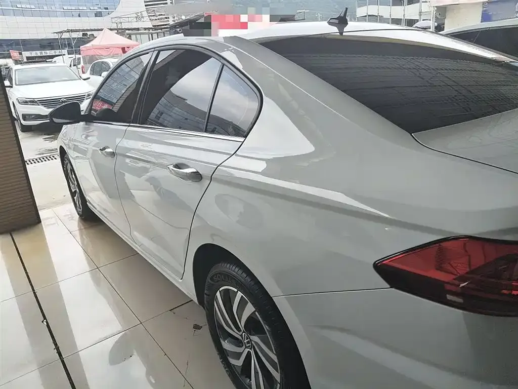 Volkswagen Bora 2024 из CN, фото 7