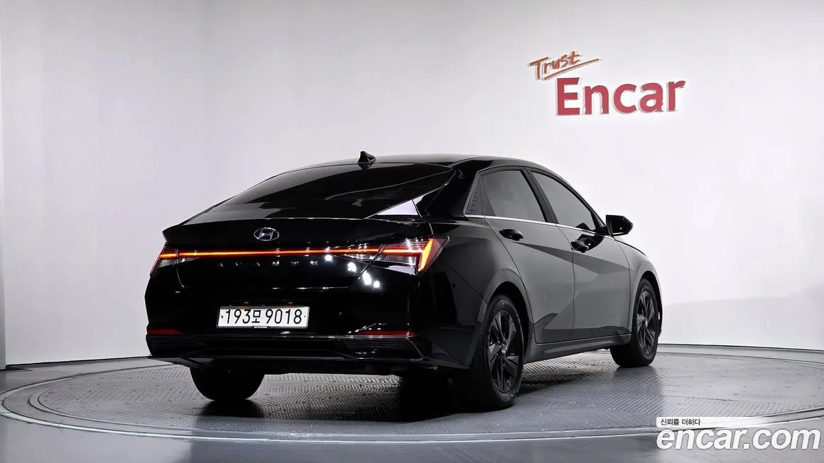 Hyundai AVANTE — фото 2