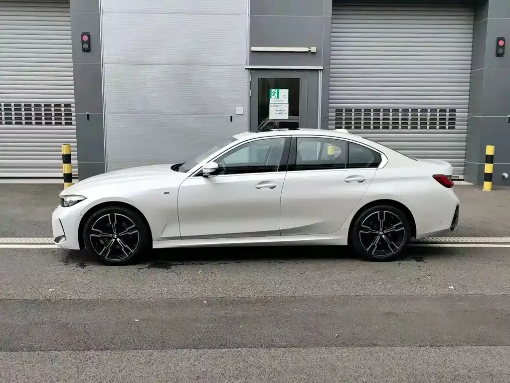 BMW 3 Series 2025 из CN, фото 6