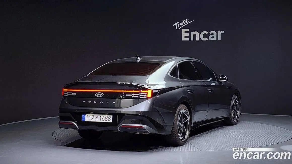 Hyundai Sonata 2024 из KR, фото 2