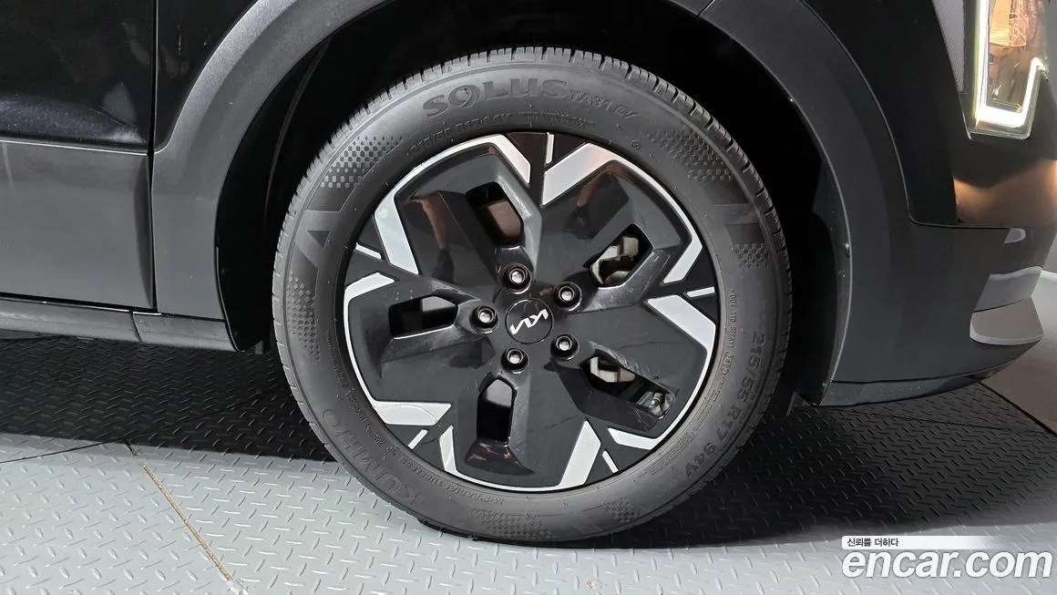Kia Niro 2023 из KR, фото 5