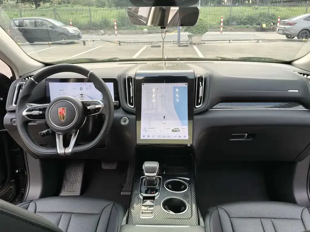 Hongqi HS3 PHEV 2025 из CN, фото 8