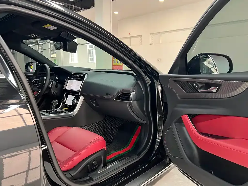 Jaguar XEL 2023 из CN, фото 9
