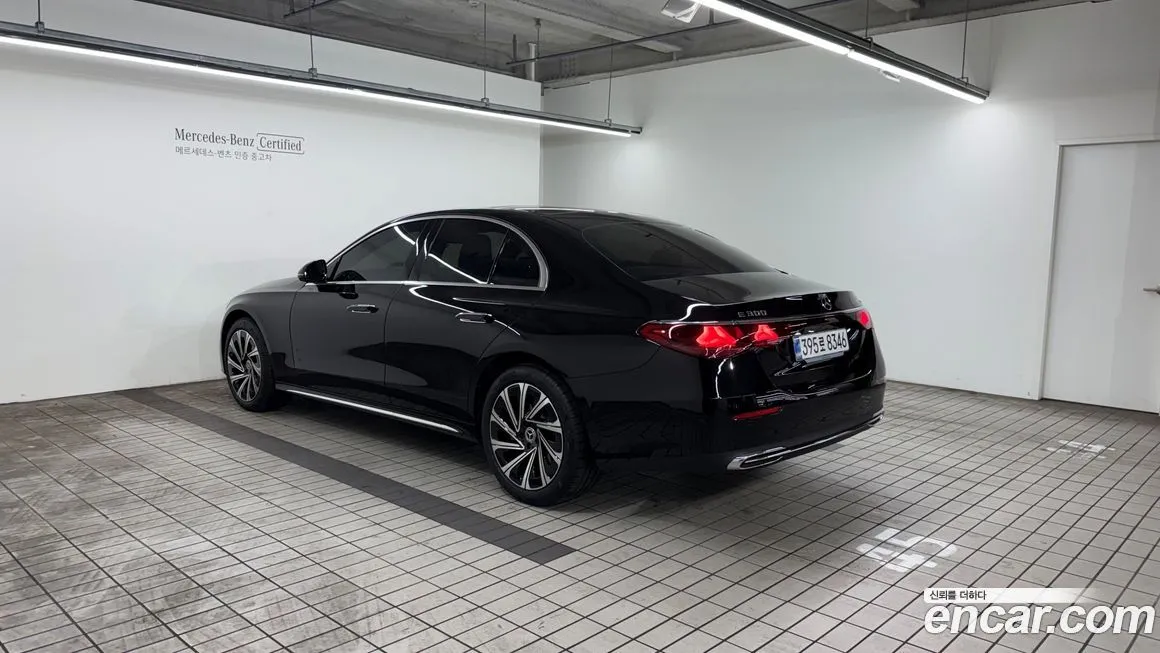 Mercedes-Benz E-Class 2025 из KR, фото 2