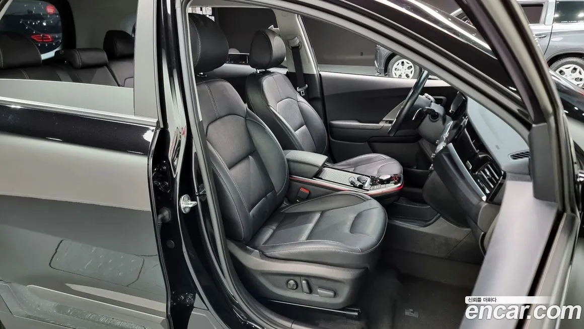 Kia Niro 2023 из KR, фото 10